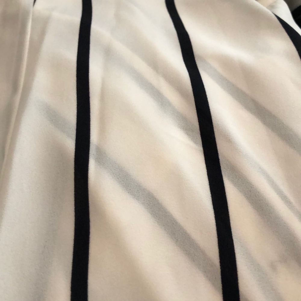 DR 2 Dress - Picture 5 of 5